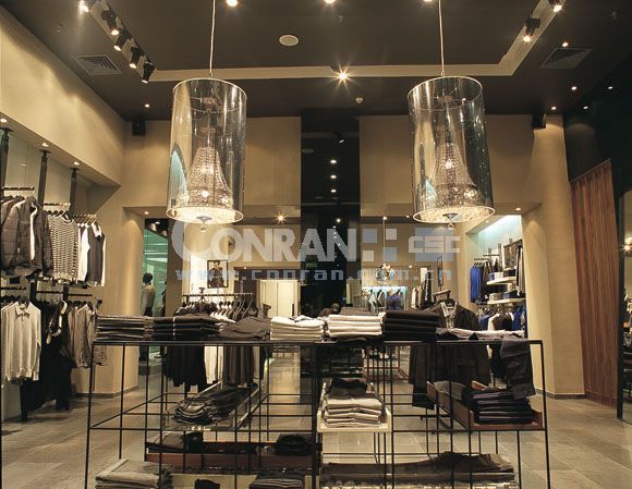 綾致時(shí)裝(SELECTED)深圳專賣店裝修